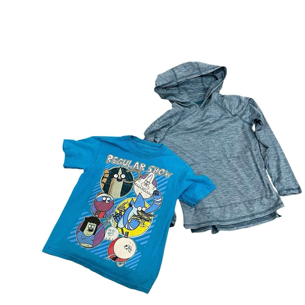 Lot Of 3 Boy Shirts size 4/5 Pineapple Connection Regular Show Hoodie casual